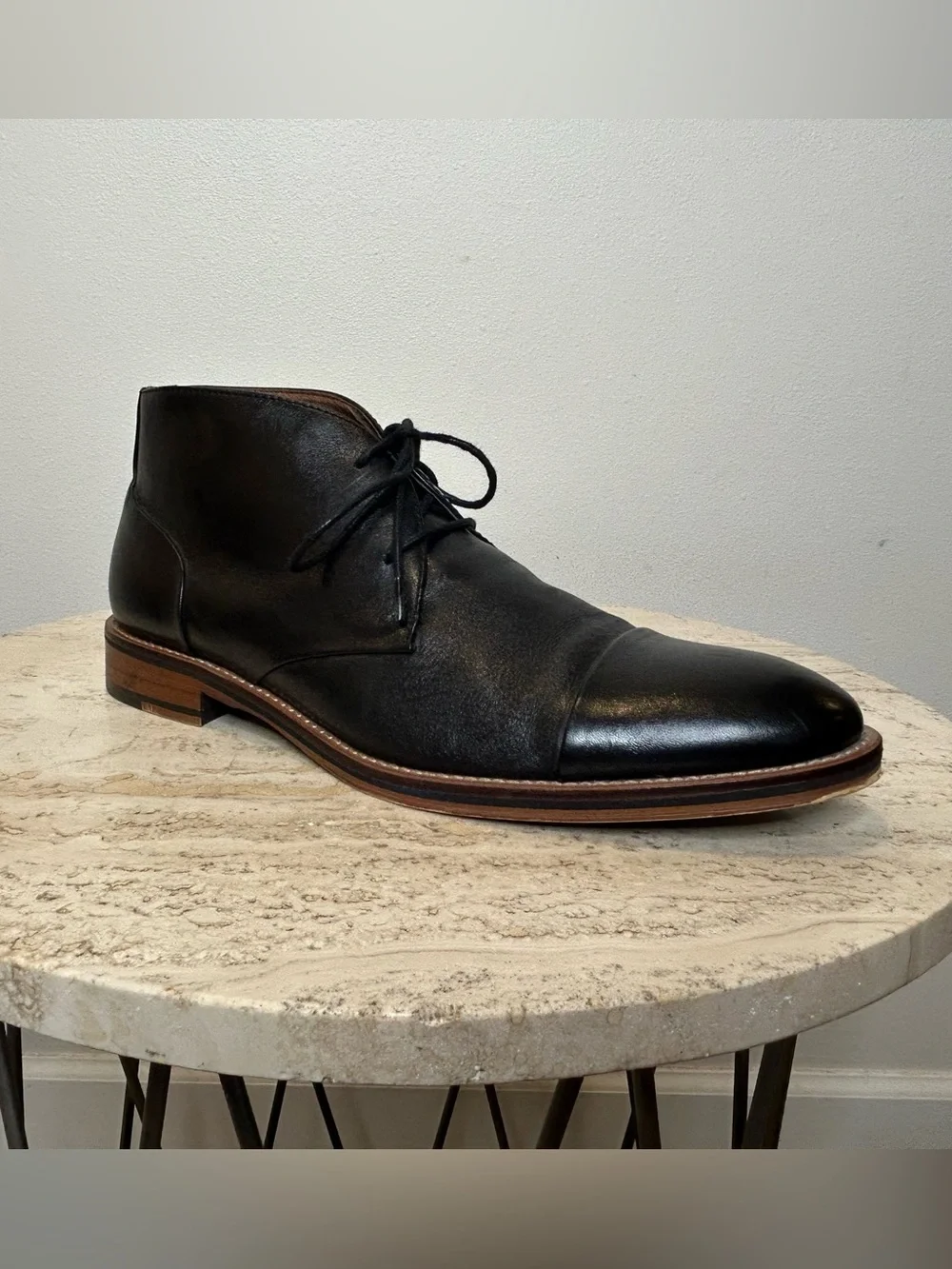 Johnston & Murphy Black Leather Cap-Toe Chukka Boots Size 9.5M